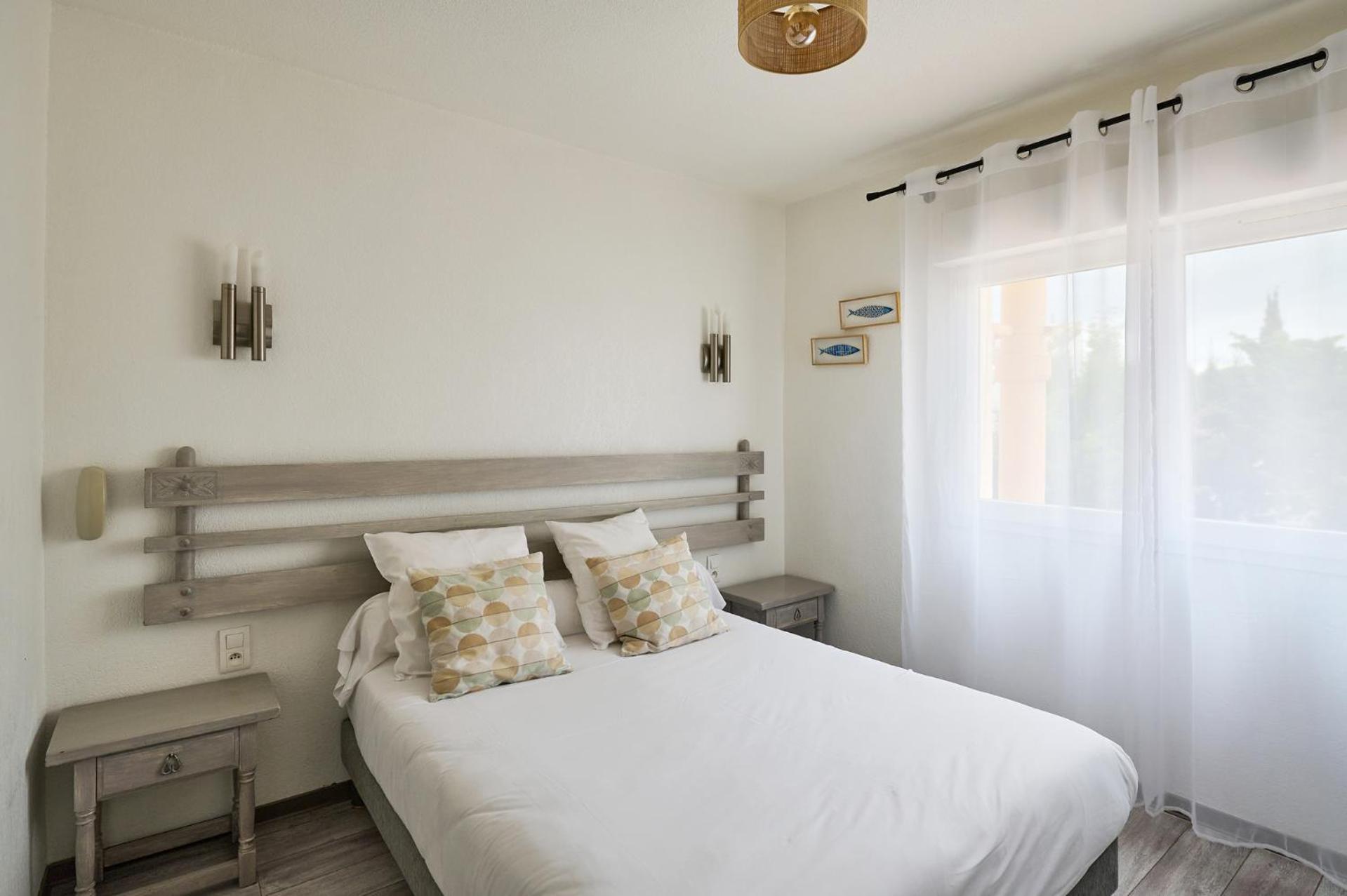 Hotel Les Mimosas Argeles-sur-Mer Exterior photo