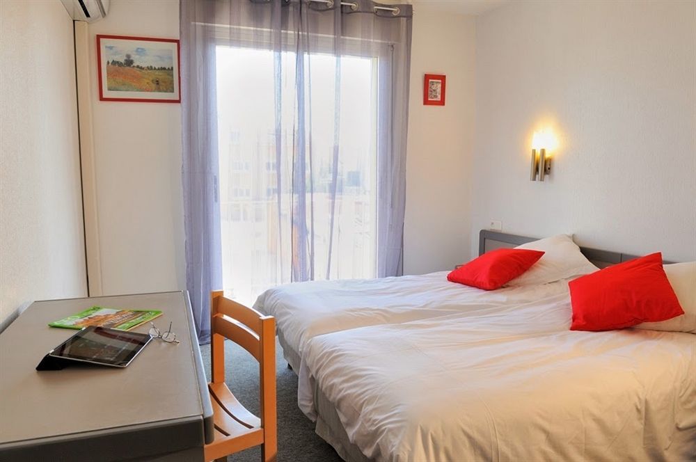 Hotel Les Mimosas Argeles-sur-Mer Exterior photo